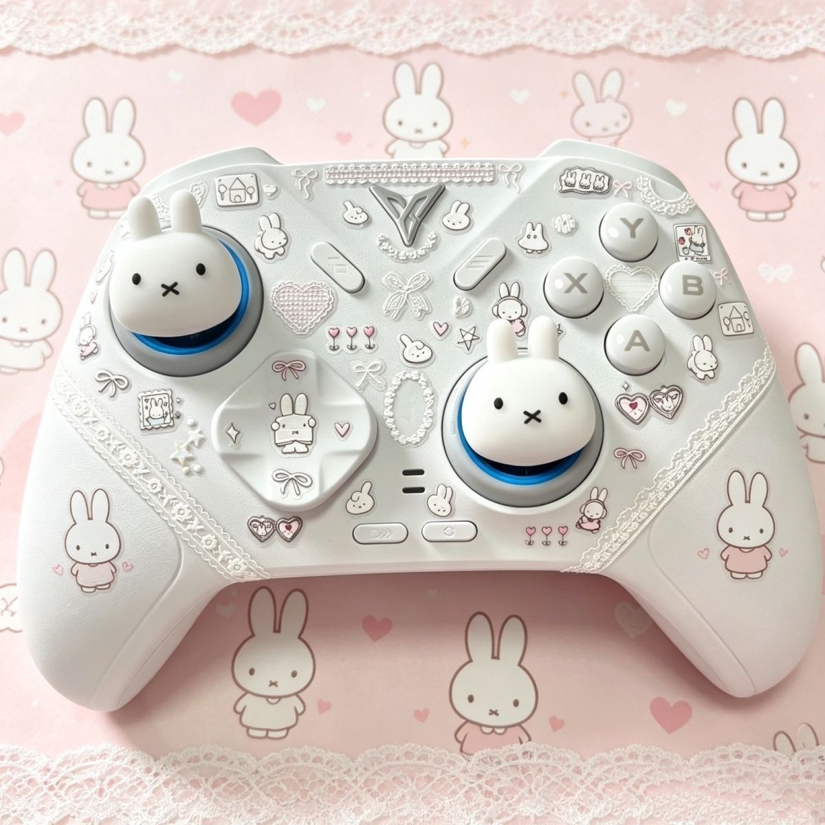 Gaming Controller Phone - 만화 캐릭터 미피 토끼 발 모양의